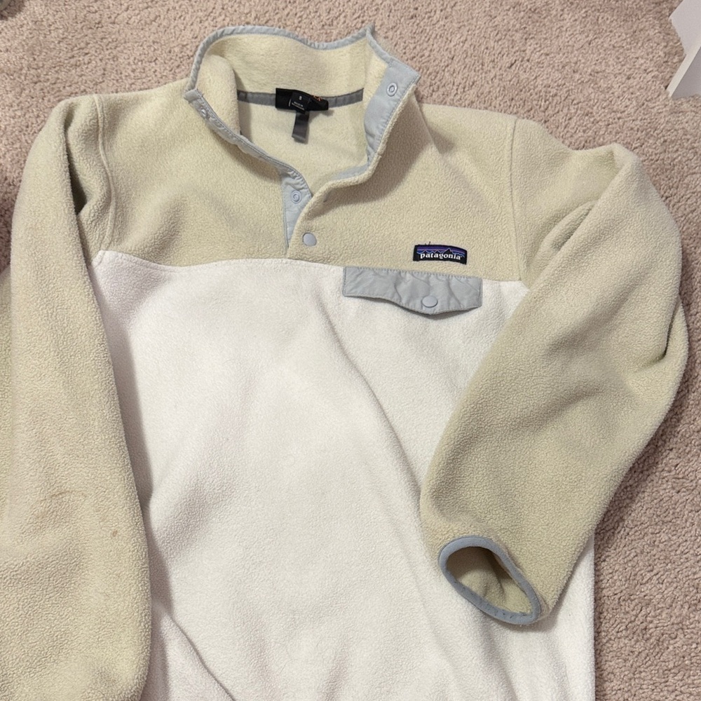 Patagonia Cream and Gray Snap-T Fleece
